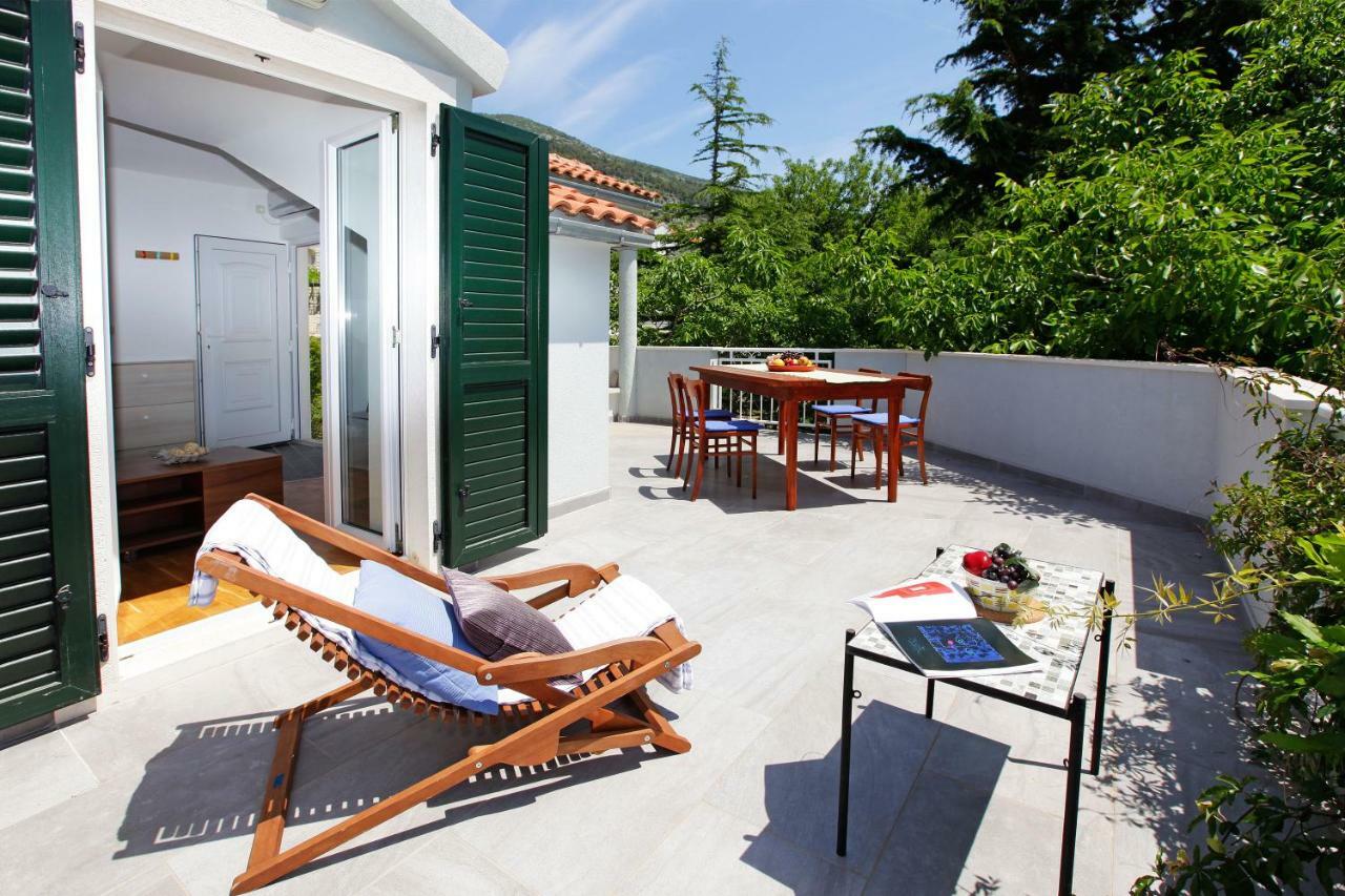 Superb Penthouse Luna Bol Exterior photo