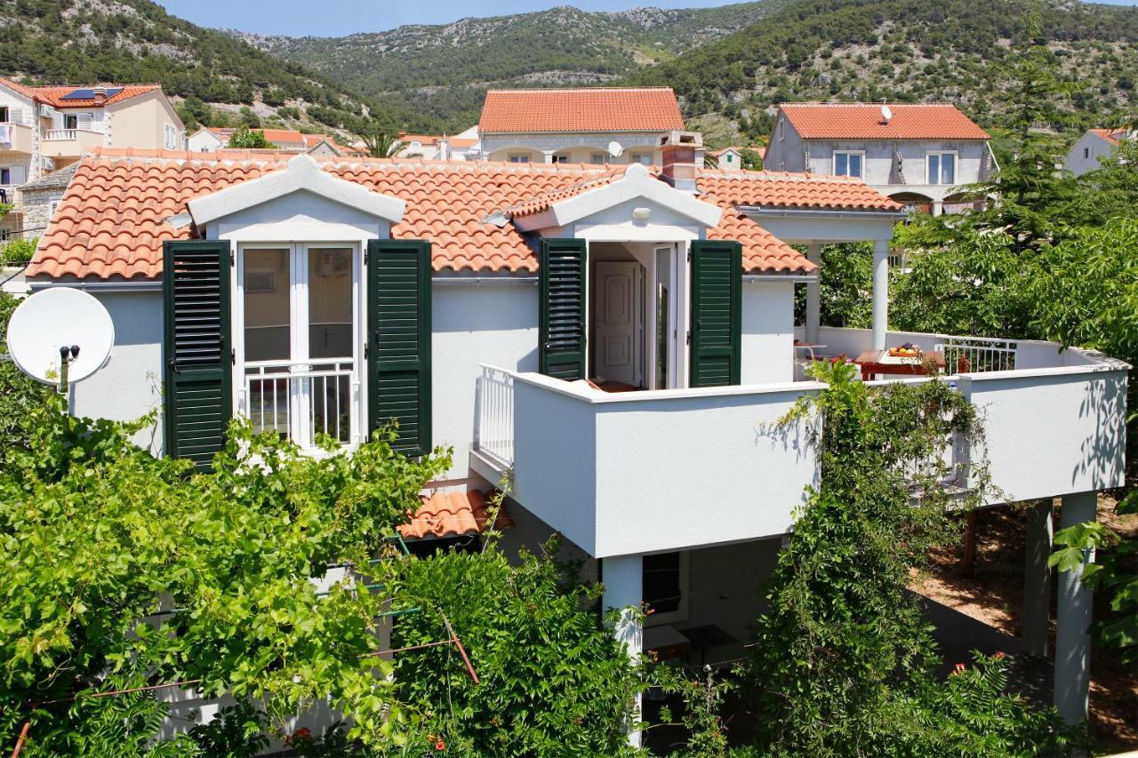 Superb Penthouse Luna Bol Exterior photo